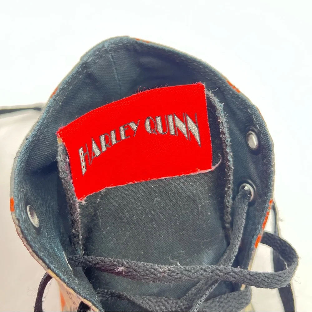 Converse fun pair
